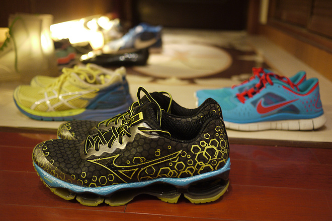 爱跑步的胖友福音——Mizuno Wave Prophecy 3评测