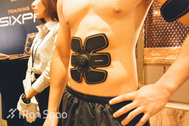 现场 | C 罗的腹肌和 SIXPAD 健身装备