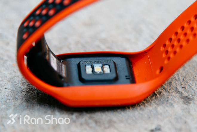 评测 | 最强心率？Garmin FR 225 VS TomTom MS CARDIO