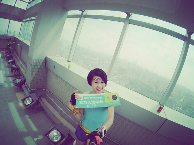 怦然【芯】动  赤兔不战沙场跃在跑道——李宁赤兔智能跑鞋测评