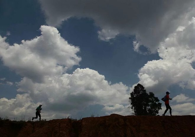 跑在2015 | 我们都是野孩子  ——参加“大神之路”昆明首届山地越野马拉松赛