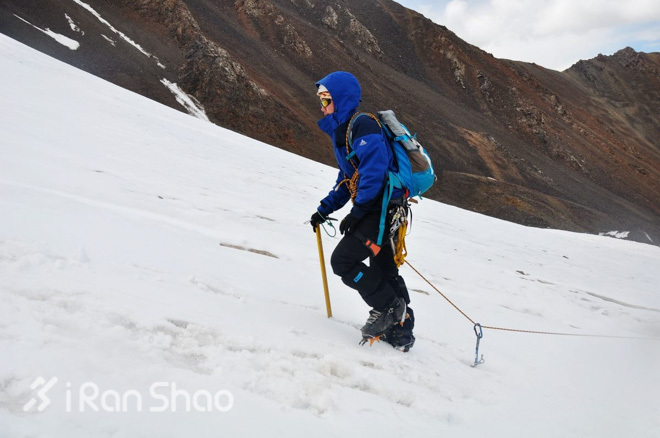 经验 | 浅谈越野跑中的强制装备（二）：冲锋衣