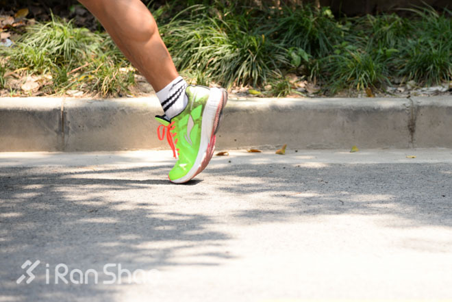 评测 | 李宁环弓二代：减震之外还有什么？