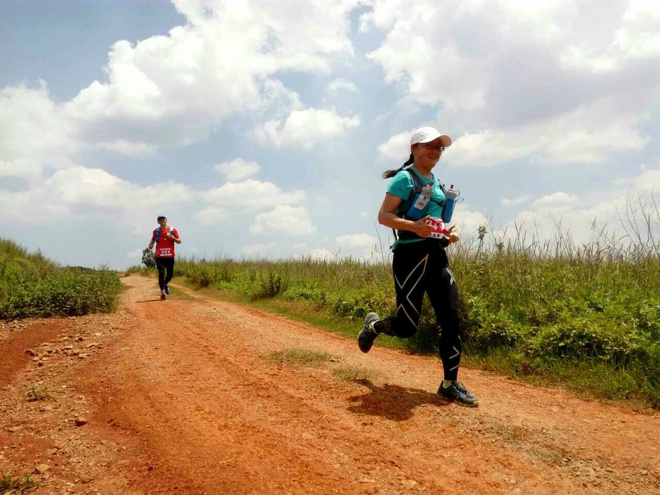 跑在2015 | 我们都是野孩子  ——参加“大神之路”昆明首届山地越野马拉松赛