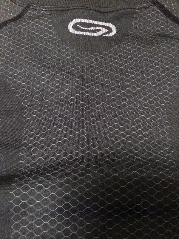 迪卡侬Kalenji快羚径心率监测训练服测评