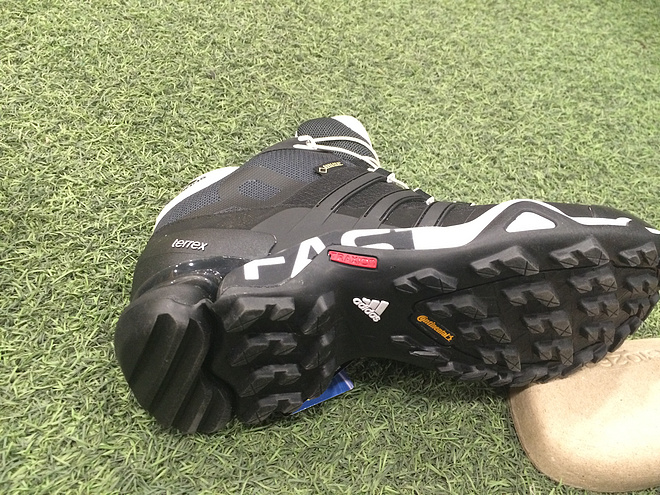 太白之巅——Adidas轻量户外徒步鞋初体验