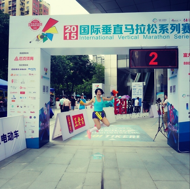 怦然【芯】动  赤兔不战沙场跃在跑道——李宁赤兔智能跑鞋测评