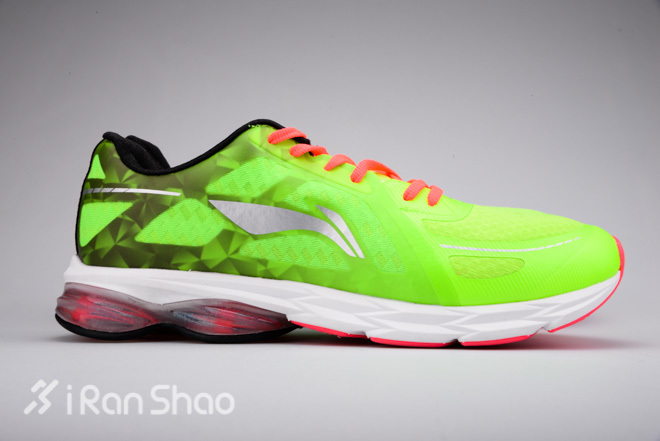 评测 | 李宁环弓二代：减震之外还有什么？