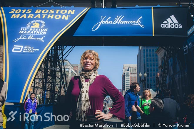 人物 | 芭比•吉布：一个在路上的文艺女青年，成为首个完成波士顿马拉松的女性