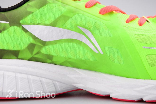 评测 | 李宁环弓二代：减震之外还有什么？