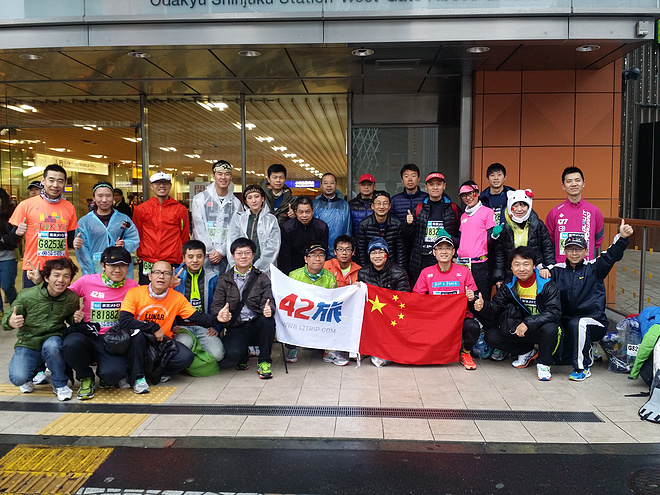 跑在2015 | 首马东马记：一个悲观主义者的42195 - 比赛日的流水帐