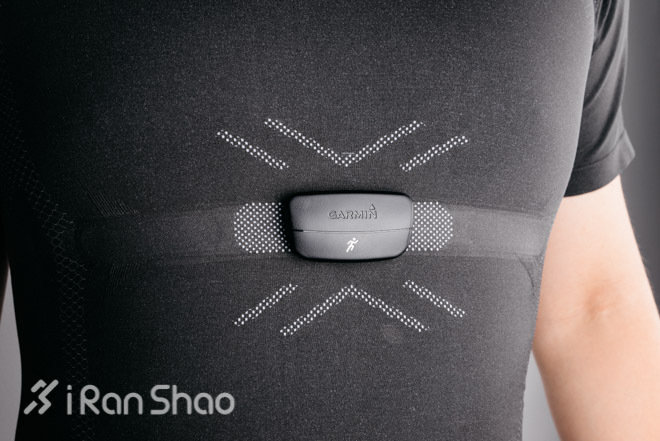 评测 | Kalenji Kiprun Cardio 心率压缩衣，合二为一之后。