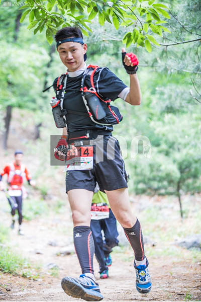 600号集体出逃狂欢日----冒着肉格气的世纪公园之夜