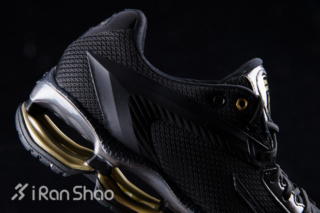 开箱 | 嘘！小心，据说这是一双看了会中毒的跑鞋