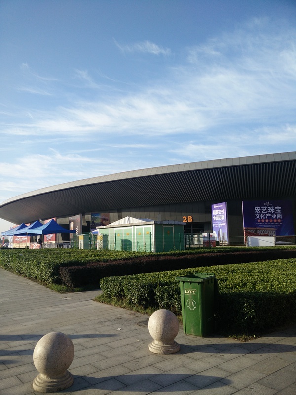 无兄弟，不跑马——第一次用脚来丈量42.195公里