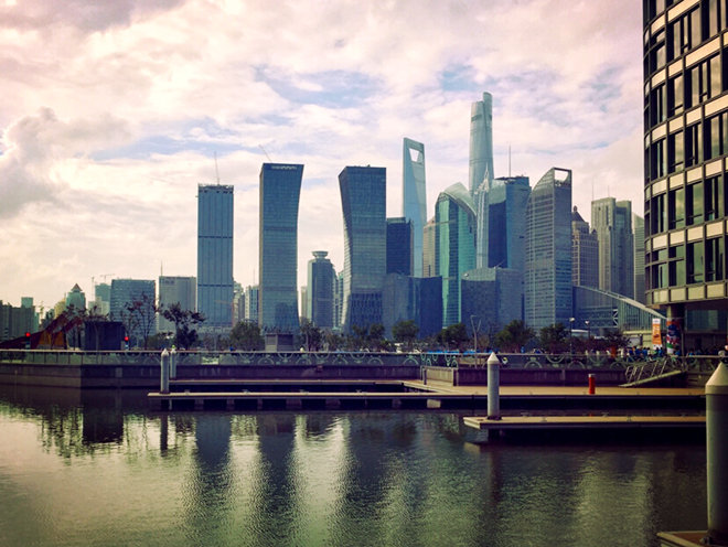 蓝色海洋，欢乐易跑