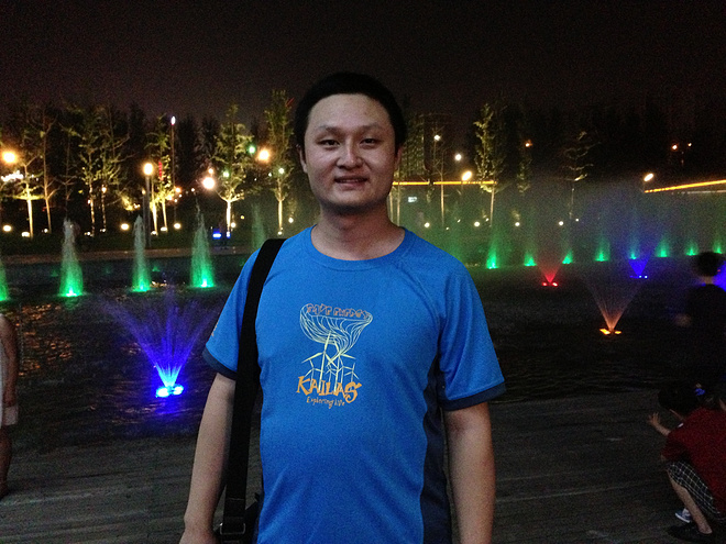 一次纯粹的公路半程马拉松赛、一次大众跑步的狂欢——太原马拉松日记