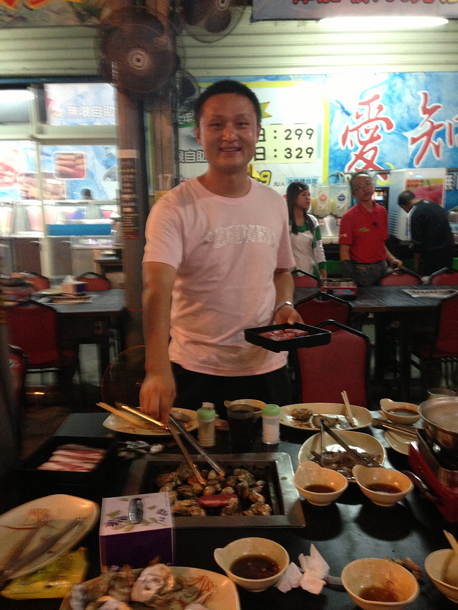 一次纯粹的公路半程马拉松赛、一次大众跑步的狂欢——太原马拉松日记