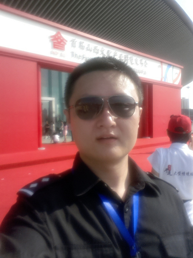 一次纯粹的公路半程马拉松赛、一次大众跑步的狂欢——太原马拉松日记