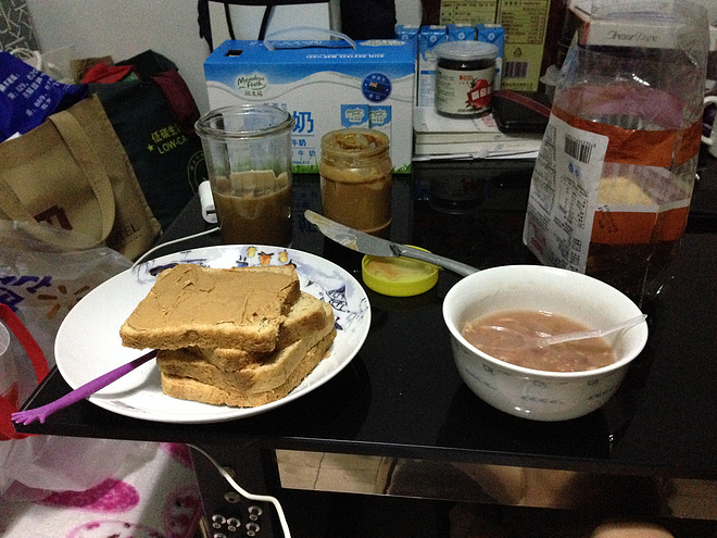 一次纯粹的公路半程马拉松赛、一次大众跑步的狂欢——太原马拉松日记