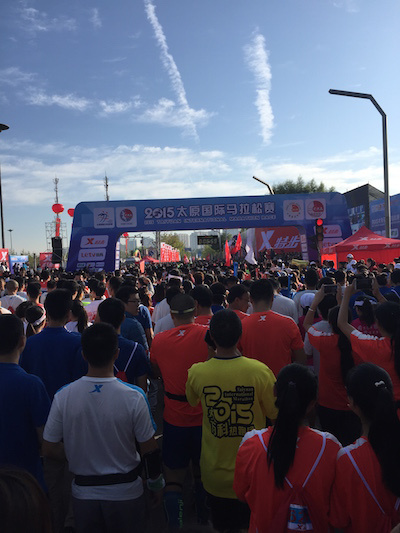 太马蓝的天气下用双脚丈量太原的感觉，太棒了！