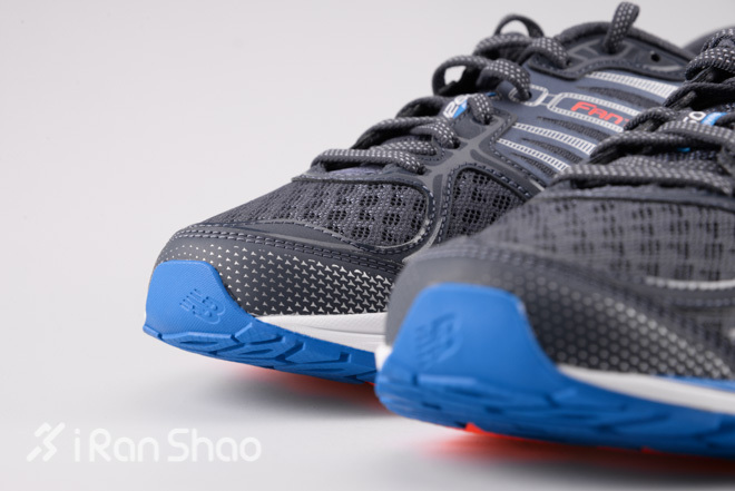 开箱 | NewBalance 1260 V5：顶级支撑跑鞋练成记