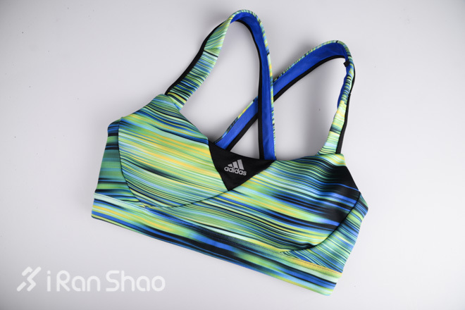 评测 | adidas Running装备，貌美又兼具功能的排列组合