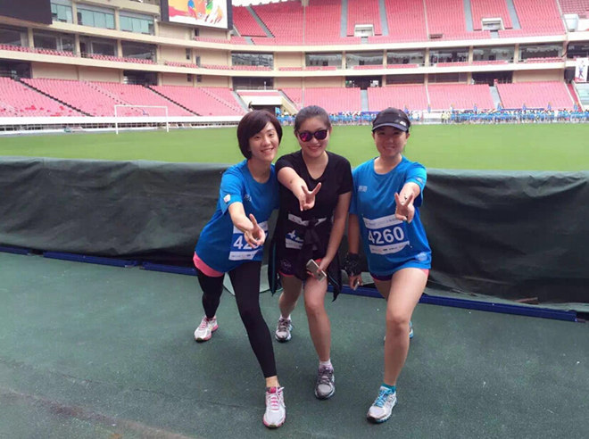 蓝色海洋，欢乐易跑