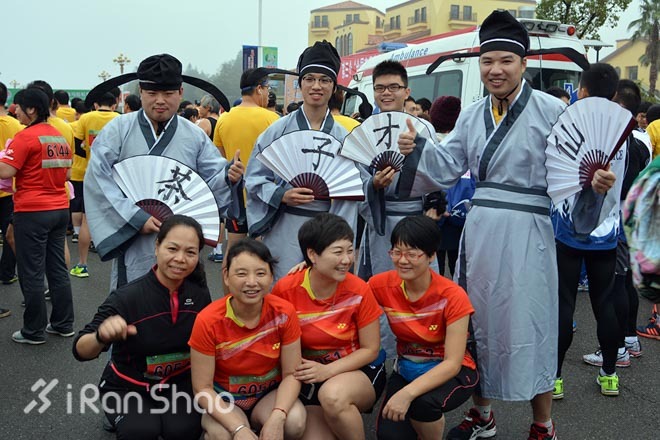 北马 | 现在我们来谈谈比赛前要准备哪些装备？