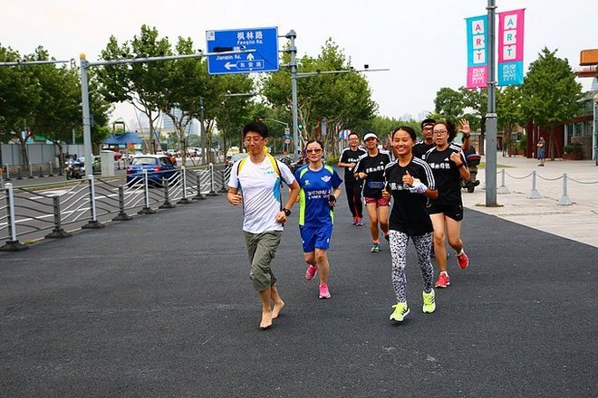 #能量跑# #EnergyRunning# 一起一起，「老法师」小麦带我LSD，带我飞！