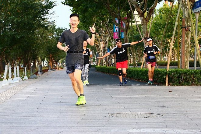 #能量跑# #EnergyRunning# 一起一起，「老法师」小麦带我LSD，带我飞！