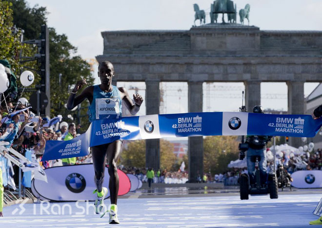 柏林战纪 | 停滞的纪录与飞舞的鞋垫