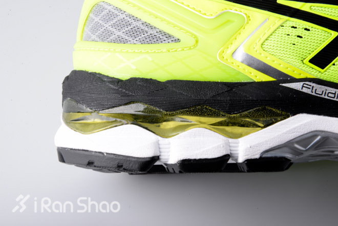 开箱 | 这就是你们想要的慢跑之王Asics Kayano 22！