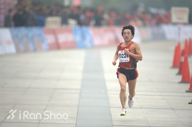 聚焦 | 北马35年：趣闻与糗事