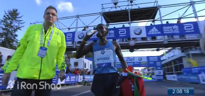 柏林战纪 | 停滞的纪录与飞舞的鞋垫