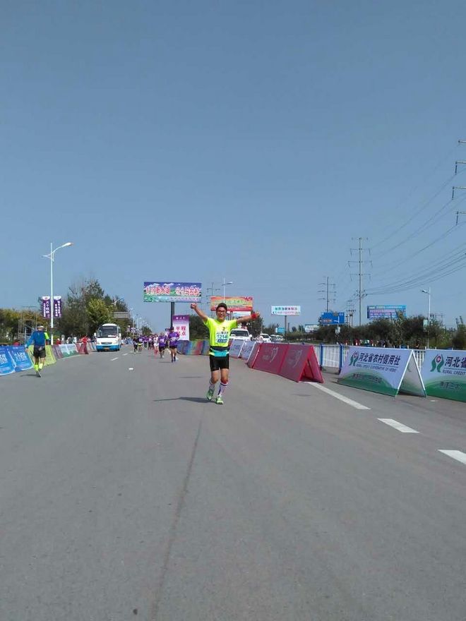 愿青春不负---衡水首马完赛体验