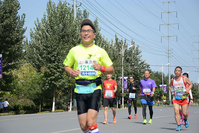 愿青春不负---衡水首马完赛体验