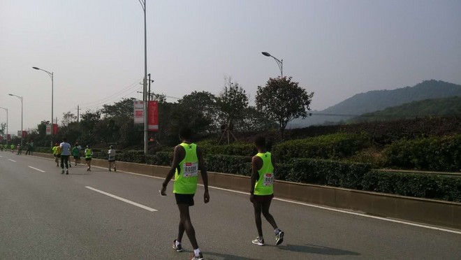 长马，想说爱你不容易