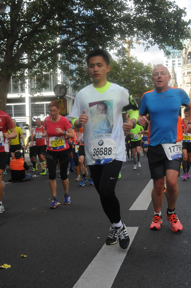 柏林马拉松奖牌-给女儿的第一个礼物