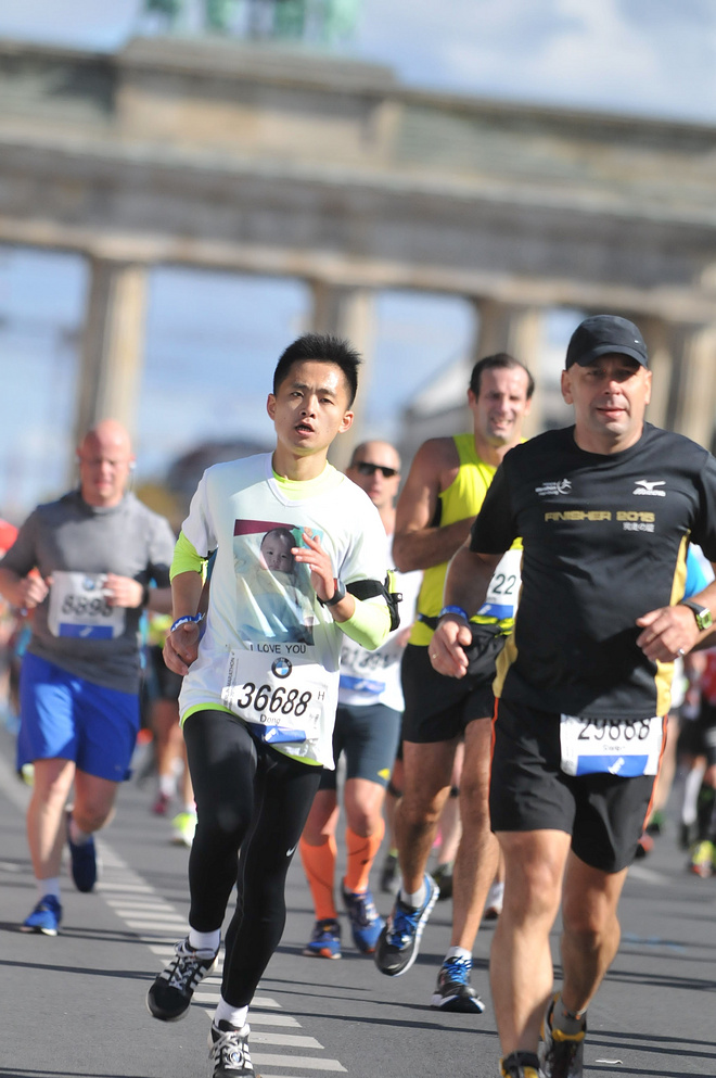 柏林马拉松奖牌-给女儿的第一个礼物
