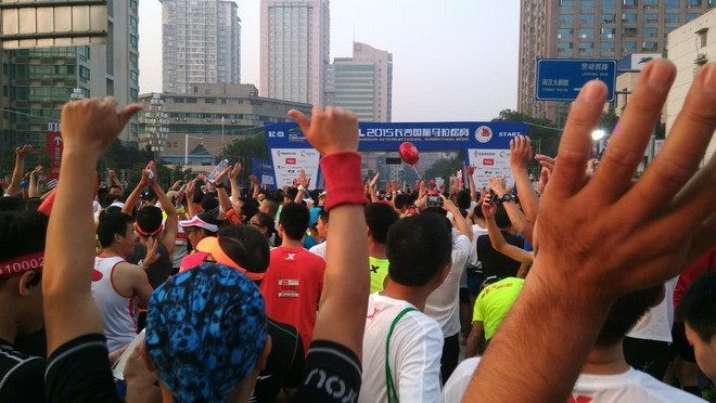 长马，想说爱你不容易