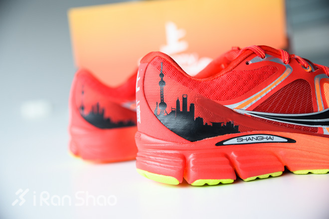 开箱 | 不选了，上马就穿它，Saucony Kinvara 6上海别注版