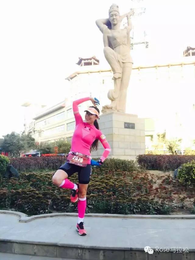 梦想穿过了西域 | 纪念丝路之上的敦煌马拉松