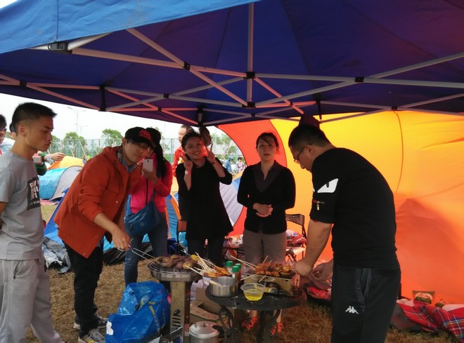 就像阳光穿破黑夜  --- 我的滴水湖24小时接力赛全记录