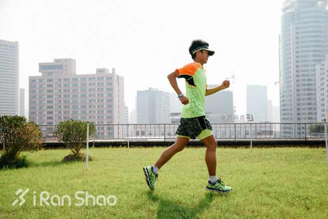 评测 | 为了让自己更舒服，我试着穿上Actionfox 快乐狐狸跑步装备