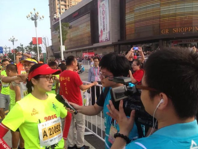 痛并快乐着---2015年宁波马拉松小记