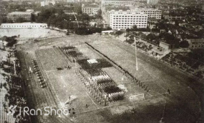 侬好上马 | 马拉松的变迁与城市精神的崛起