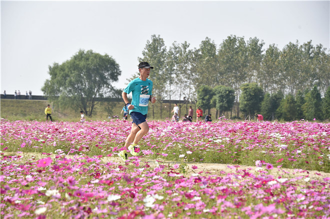 钱江追潮马拉松告诉你：最“潮”马拉松长什么样？