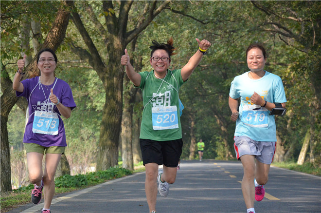 钱江追潮马拉松告诉你：最“潮”马拉松长什么样？