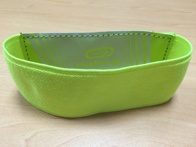 迪卡侬快羚径（Kalenji）夜跑系列产品测评